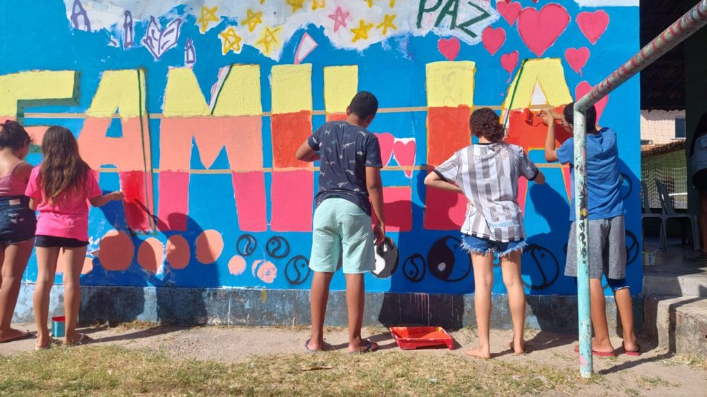 Fresque sur les droits de l'enfant de l'AGACC au Brésil